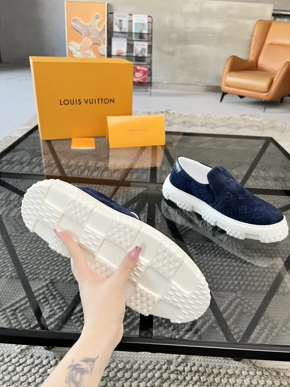 Louis Vuitton Shoe 